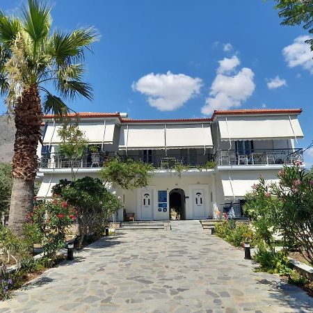 Elea Guesthouse Galaxidi ภายนอก รูปภาพ