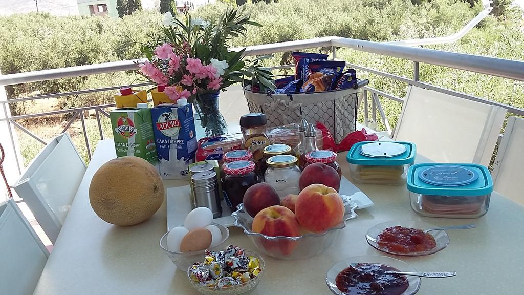Elea Guesthouse Galaxidi ภายนอก รูปภาพ